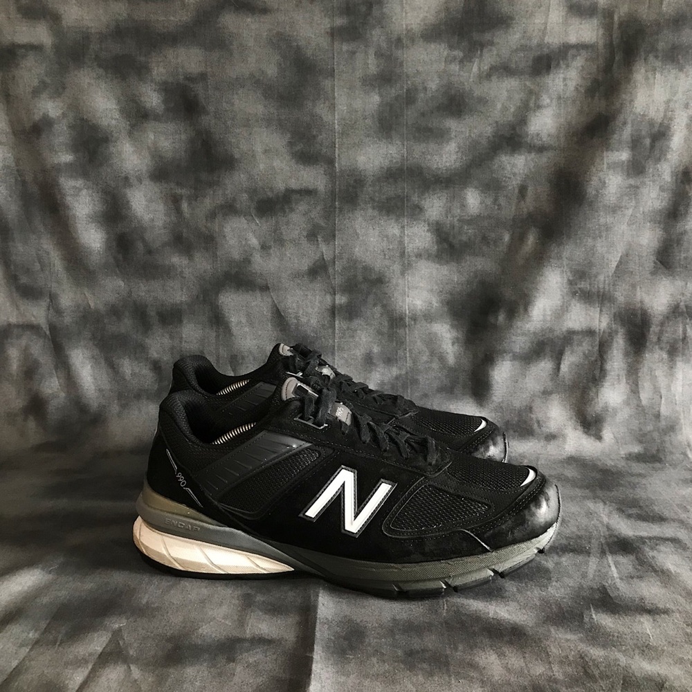 New Balance 990v5 USA Black Sneakers